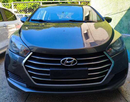 HYUNDAI HB20S 1.0 COMFORT PLUS 12V FLEX 4P MANUAL